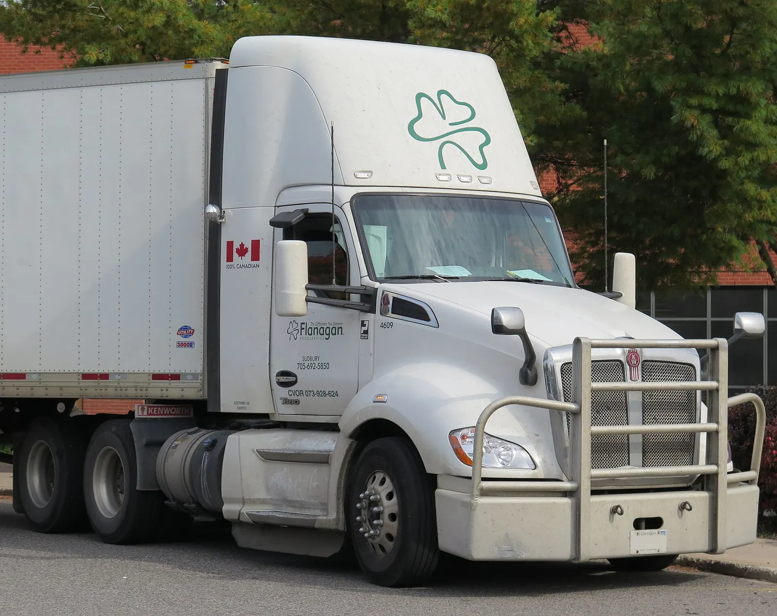Kenworth T680 semi truck