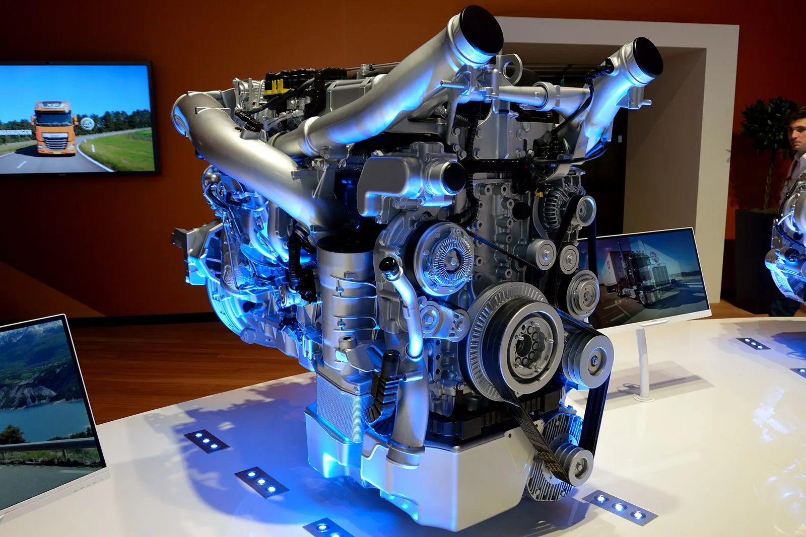 PACCAR MX-13 diesel engine